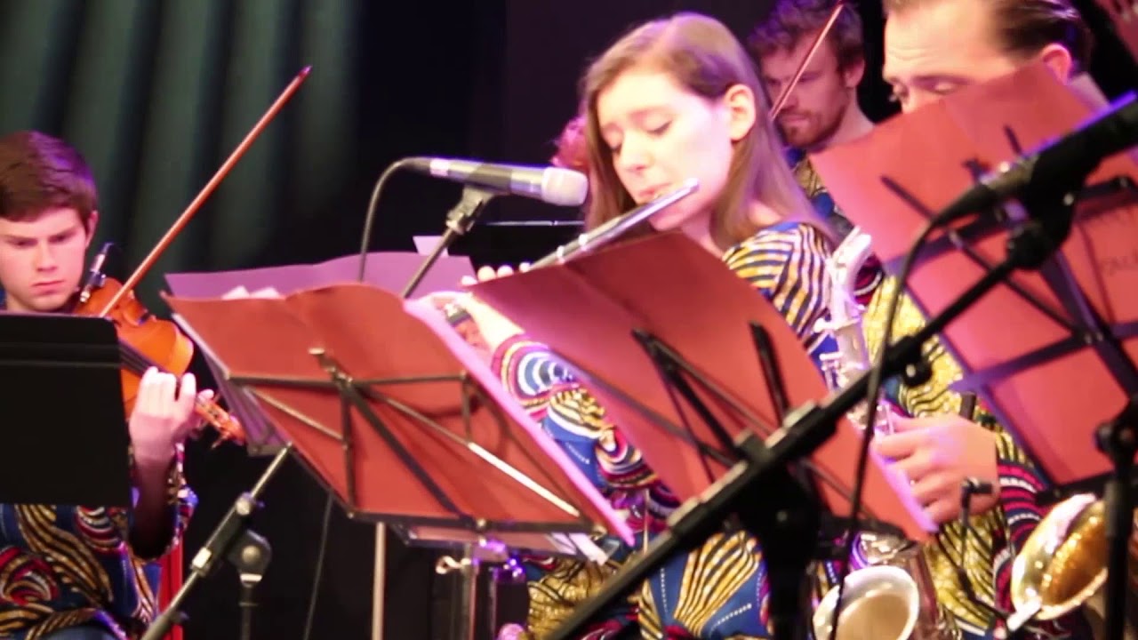 Musiciens de l'orchestre — flûte, violon